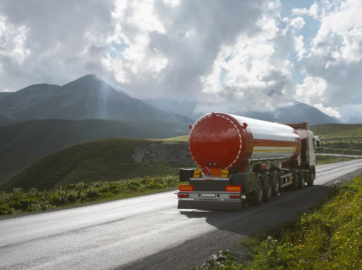 Transporte de embarcaciones por carretera en Mengíbar y resto de Jaén