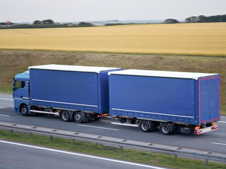 Soluciones de transporte especial por carretera en Calasparra y resto de Murcia